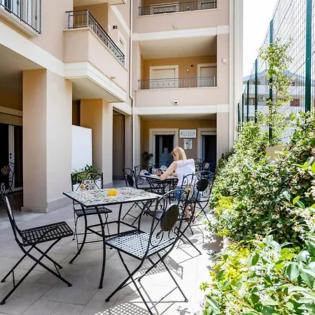 Suite Tropea *