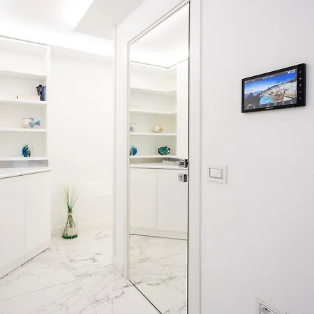 Suite Tropea شقة تروبيا